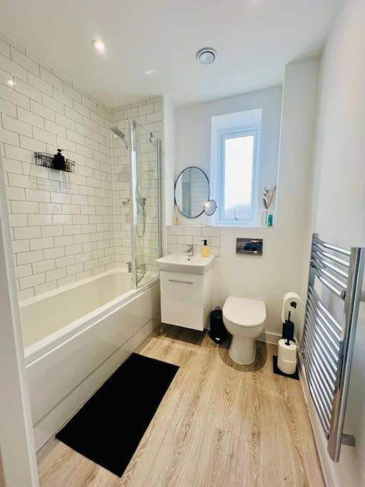 Hessian Lounge -Wyndale- Central 2Br W/Parking 버밍엄 외부 사진